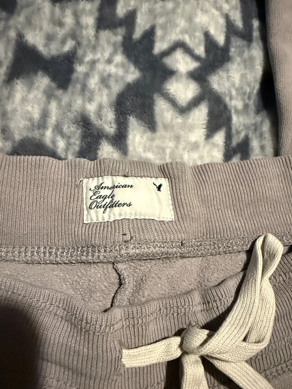 American Eagle Outfitters Mauve Gray Drawstring Lounge Pants - Picture 2 of 8
